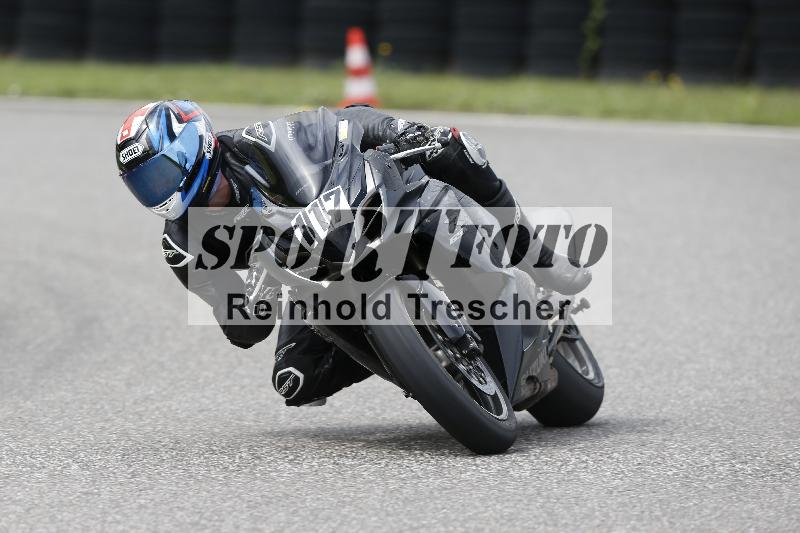 /37 28.07.2025 Dunlop Ride und Test Day ADR/Trackday Erfahren gelb Trackday schnell  rot/117